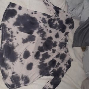 Long sleeved tie dyed shirt